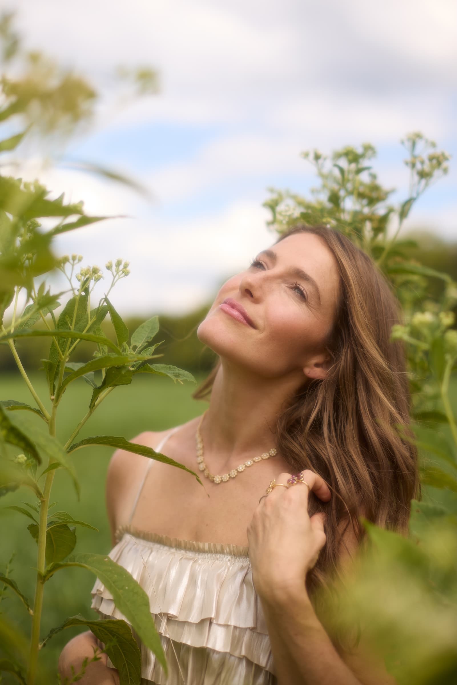 Caroline Jones, singer-songwriter and multi-instrumentalist